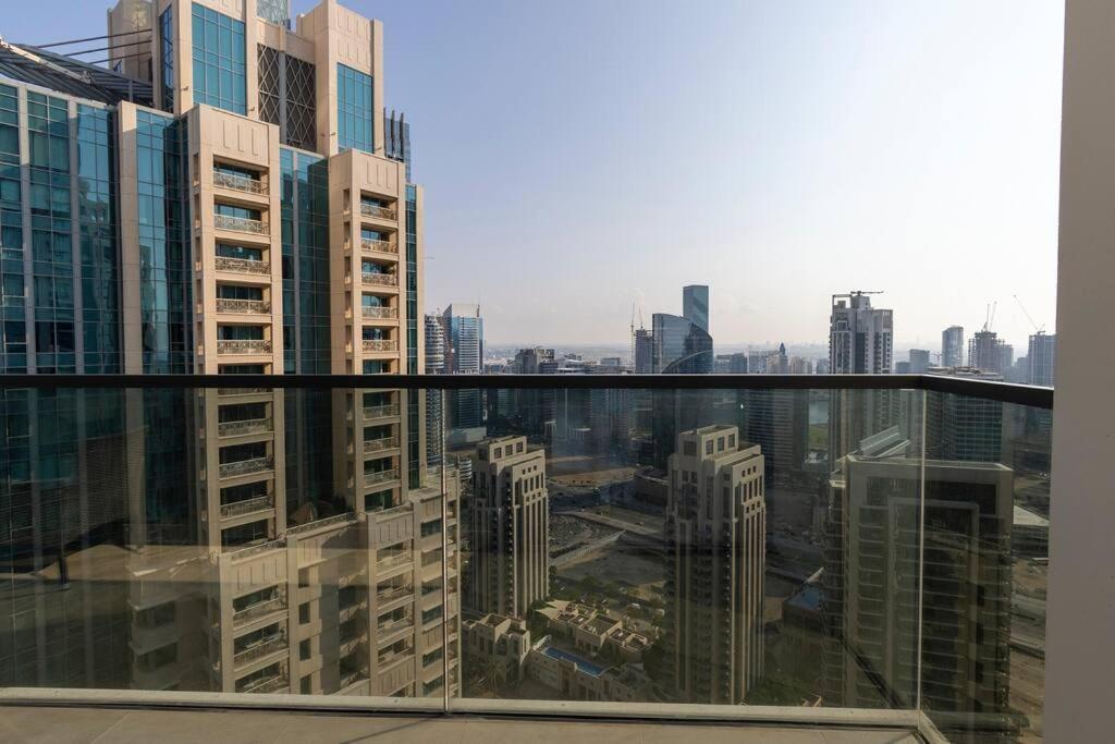 Chic 2Br Apt At Act One Act Two Near Burj Khalifa 3504 Apartment Dubai Exterior photo